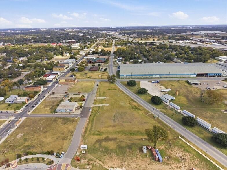 425 Bridge st, Waco, TX à vendre - Aérien - Image 2 de 6