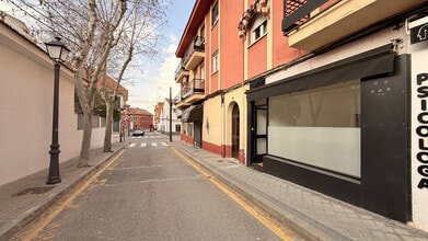 Retail in Villaviciosa de Odón, Madrid for lease Interior Photo- Image 2 of 11