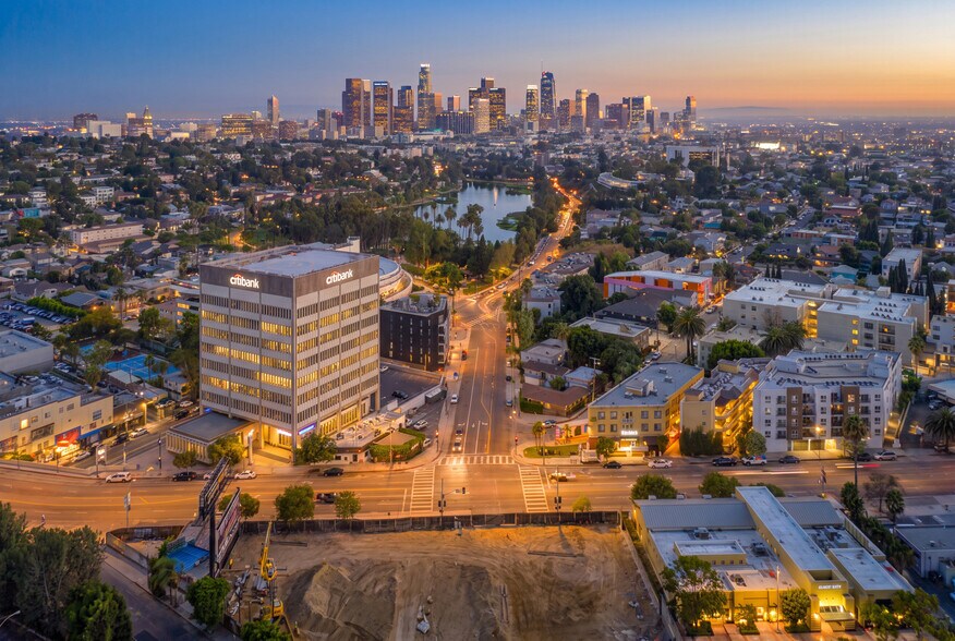 1910 W Sunset Blvd, Los Angeles, CA for lease - Building Photo - Image 1 of 14