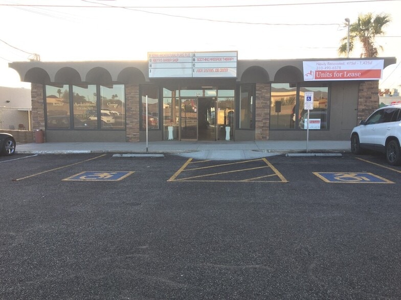344 London Bridge Rd, Lake Havasu City, AZ for lease - Building Photo - Image 1 of 6