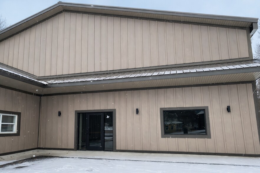 130 W Morris St, Bath, NY for lease - Building Photo - Image 1 of 2