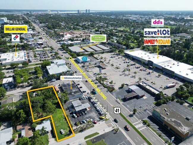 Plus de détails pour 1950 Grace Ave, Fort Myers, FL - Terrain à vendre