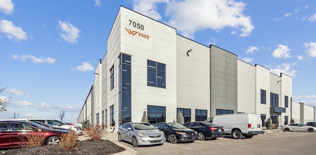 Plus de détails pour 7050 New Buffington Rd, Florence, KY - Industriel à vendre