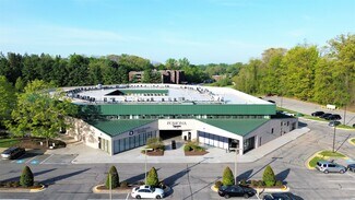 Plus de détails pour 1700 Reisterstown Rd, Pikesville, MD - Bureau à louer