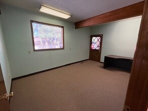 24461 Welches Rd, Welches, OR for lease Building Photo- Image 2 of 6