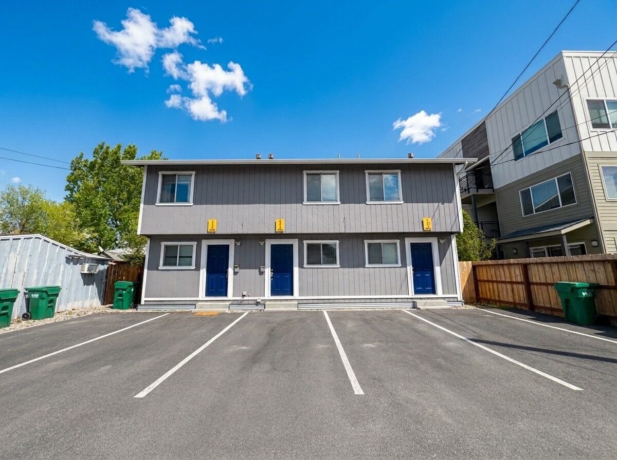 429 10th St, Sparks, NV à vendre Photo principale- Image 1 de 26