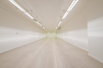 2842-2912 Colorado Ave, Santa Monica, CA for lease Interior Photo- Image 2 of 2