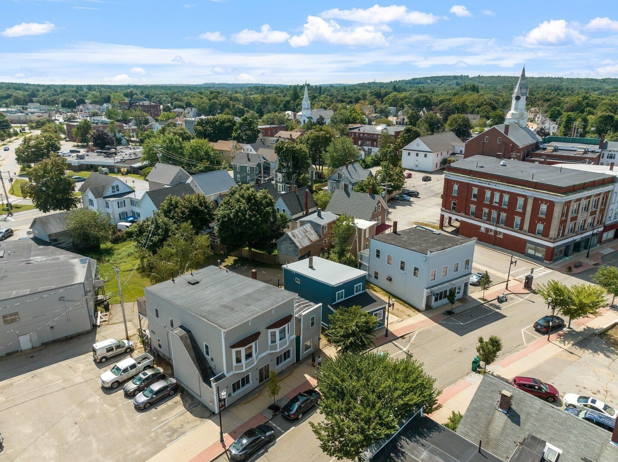 47 Hanson st, Rochester, NH for sale Primary Photo- Image 1 of 8