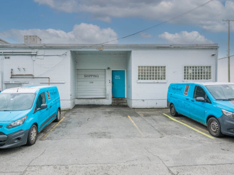 1545 W 3rd Ave, Vancouver, BC for sale - Building Photo - Image 3 of 6