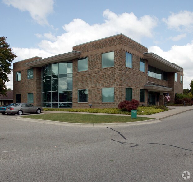 501 Baldwin St, Jenison, MI à louer - Photo du bâtiment - Image 3 de 5