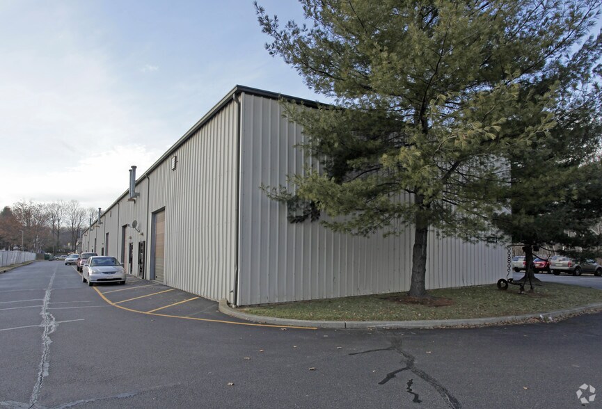 112 East Ave, Hackettstown, NJ à louer - Photo du bâtiment - Image 2 de 7