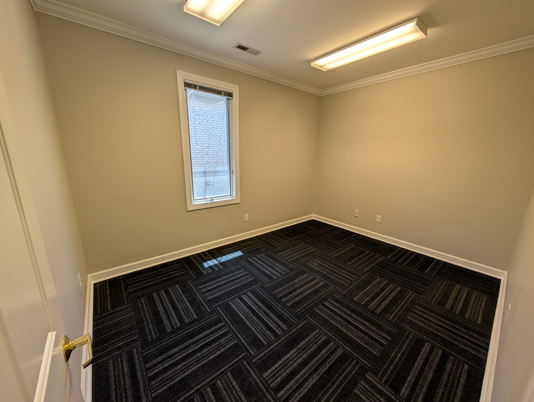 1220 SE Maynard Rd, Cary, NC for lease Interior Photo- Image 1 of 3
