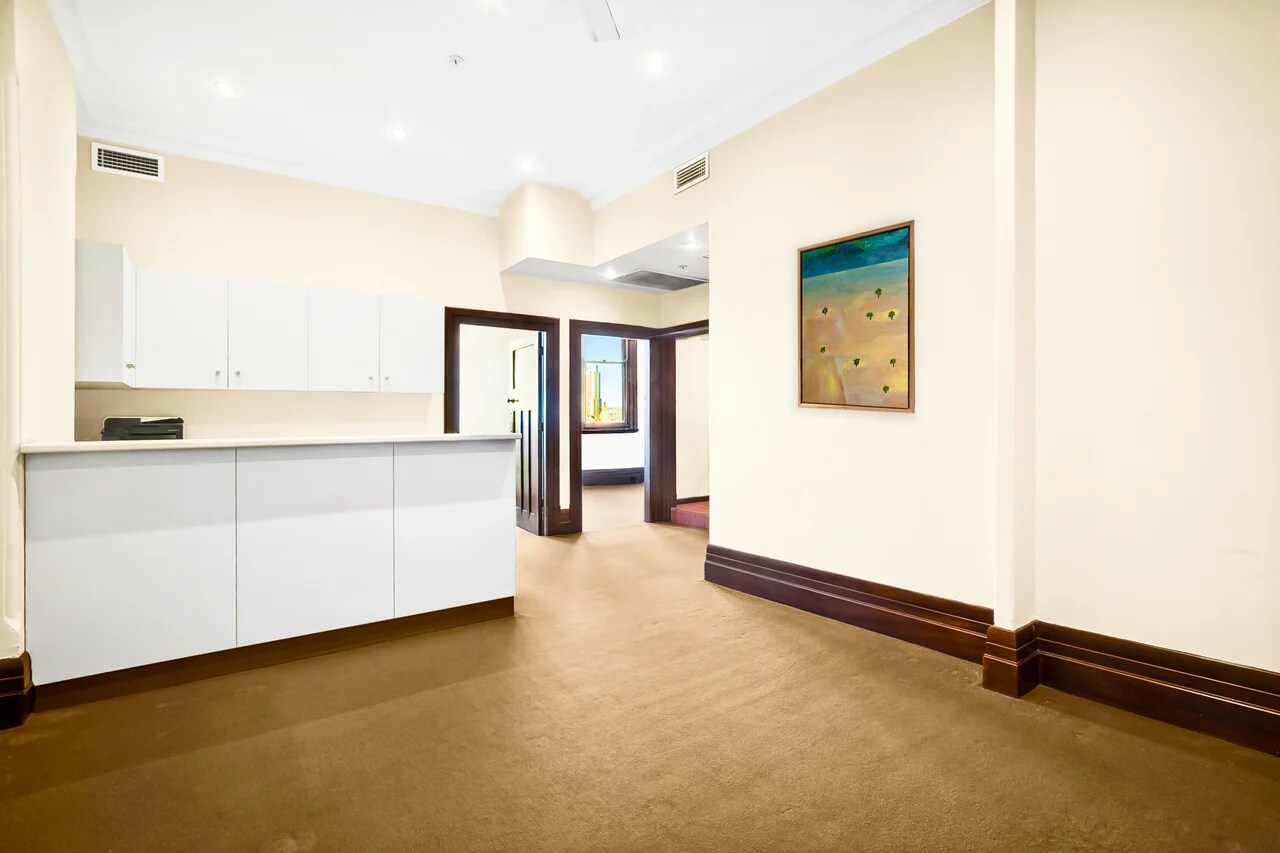 235 Macquarie St, Sydney, NSW 2000 - Unit 9 -  - Interior Photo - Image 2 of 8