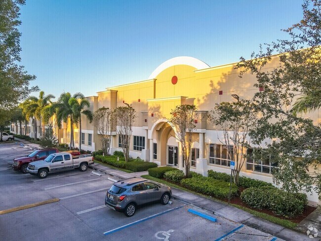 More details for 10220 W State Road 84, Davie, FL - Flex for Lease