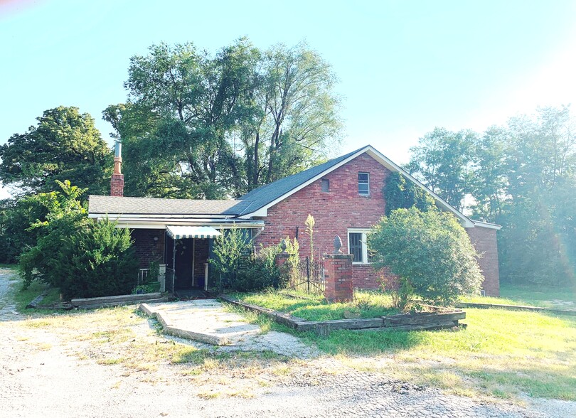 6802 SE State Route 371, Saint Joseph, MO for sale - Primary Photo - Image 1 of 1