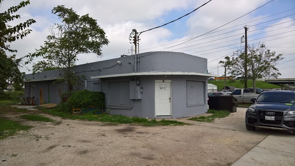 1103 Roosevelt Ave, San Antonio, TX à vendre - Photo principale - Image 1 de 2