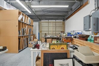 274 NE 67th St, Miami, FL for lease Interior Photo- Image 2 of 27