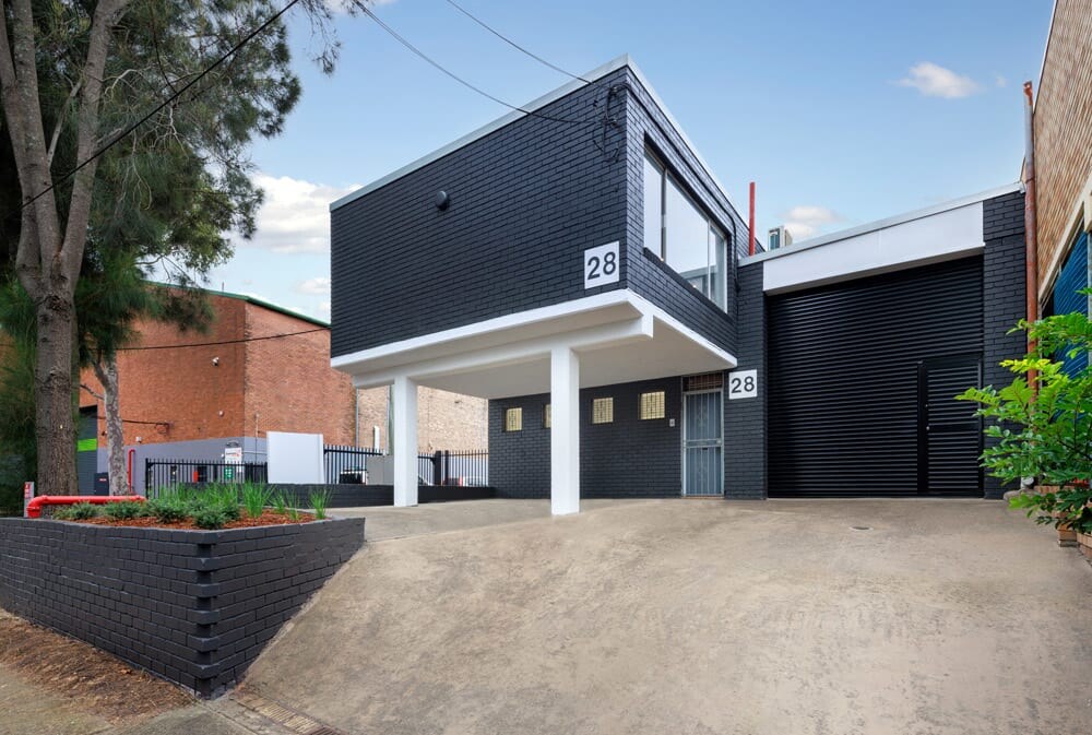 28 Sir Joseph Banks St, Botany for lease Primary Photo- Image 1 of 2