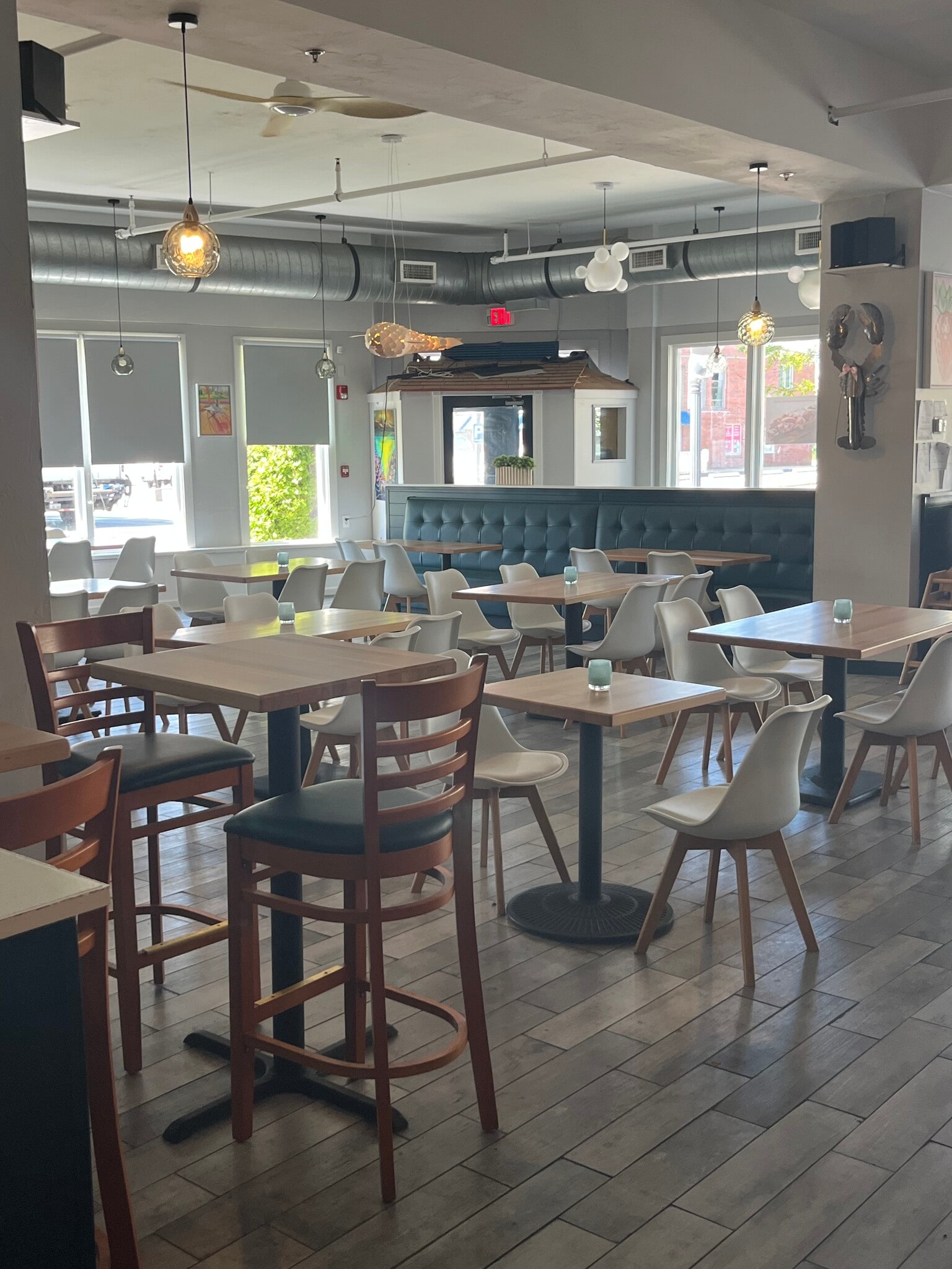 615 Main St, Hyannis, MA à louer Photo intérieure- Image 1 de 11