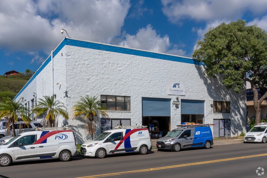 99-930 Iwaena St, Aiea, HI for lease - Building Photo - Image 1 of 23