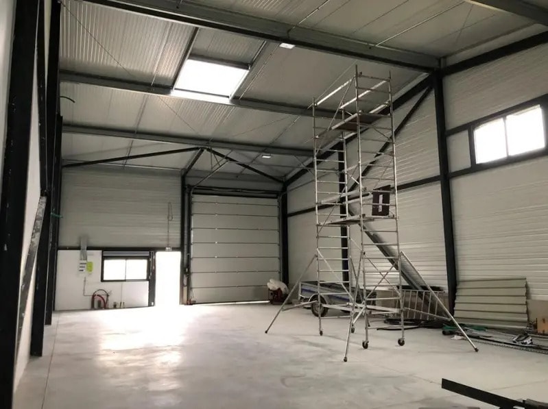 Industrial in Bezons for lease Interior Photo- Image 1 of 18