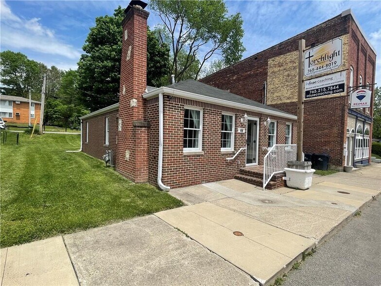 458 Locust St, Middletown, IN à louer - Photo du bâtiment - Image 3 de 15