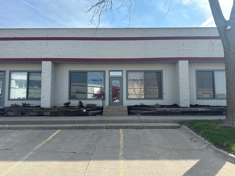 6030 S 57th St, Lincoln, NE for lease - Building Photo - Image 1 of 18
