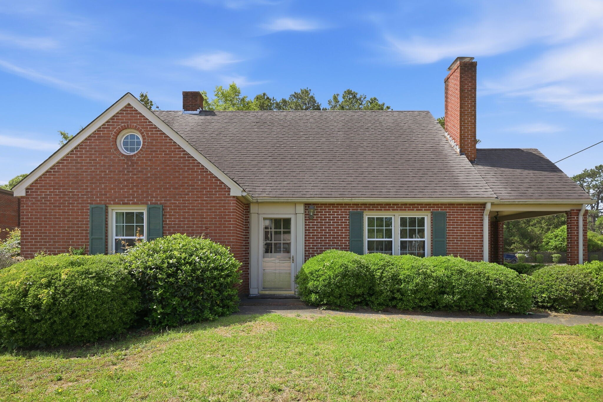 1008 W Vernon Ave, Kinston, NC à vendre Photo du bâtiment- Image 1 de 43