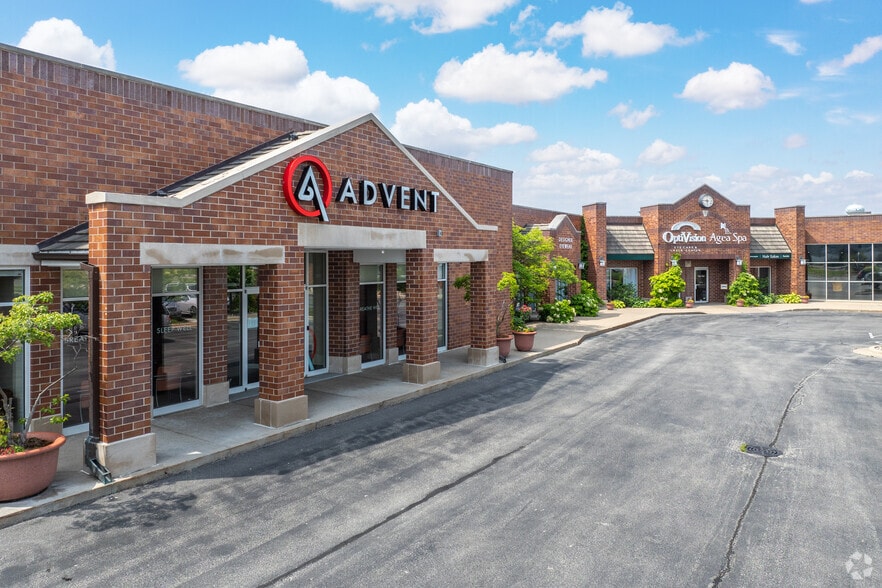 213-259 S Nicolet Rd, Appleton, WI for lease - Building Photo - Image 1 of 10