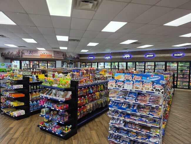 More details for 8201 Mexico Rd, O'Fallon, MO - Retail for Sale