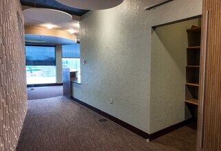 101 S Reid St, Sioux Falls, SD à louer Photo intérieure- Image 2 de 11