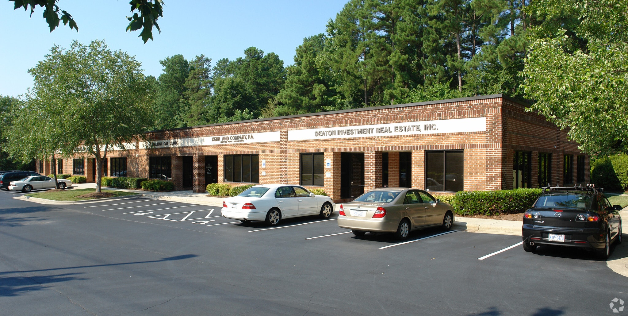 6817 Falls of Neuse Rd, Raleigh, NC for lease Primary Photo- Image 1 of 12