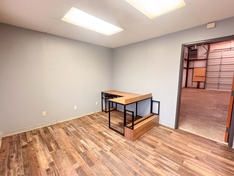 3561-3569 MacDonnell Dr, Norman, OK à louer - Photo intérieure - Image 3 de 11