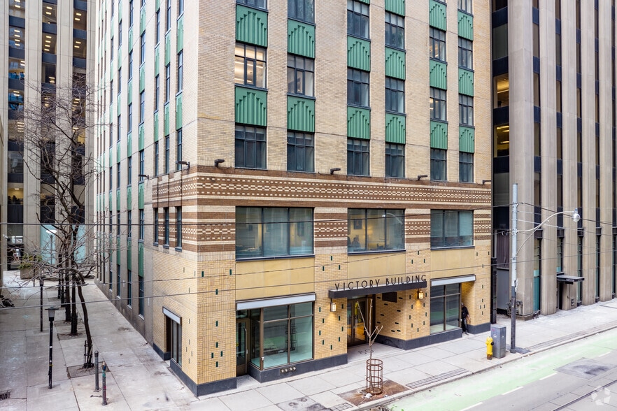 78-80 Richmond St W, Toronto, ON for lease - Building Photo - Image 3 of 14