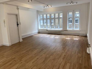 9 Little Portland St, Londres à louer - Photo intérieure - Image 3 de 24