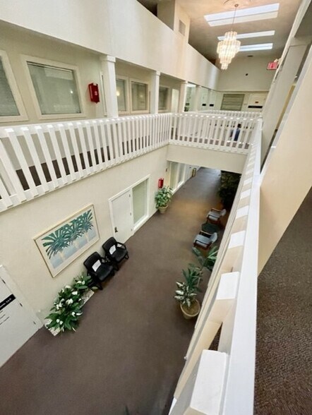 901 Douglas Ave, Altamonte Springs, FL à louer - Photo intérieure - Image 3 de 20