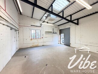 Plus de détails pour 445 Wick Ln, Londres - Bureau à louer