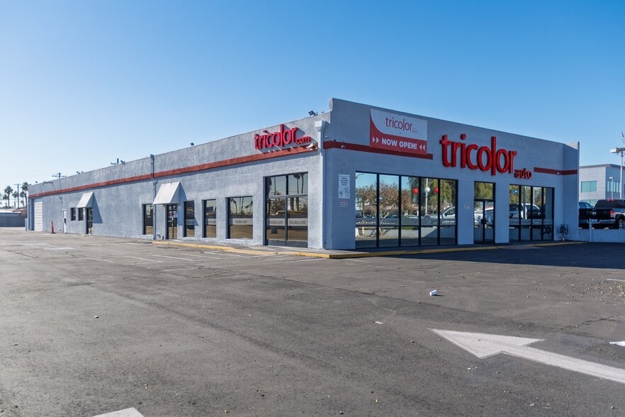 3105 E Sahara Ave, Las Vegas, NV for lease - Building Photo - Image 3 of 45