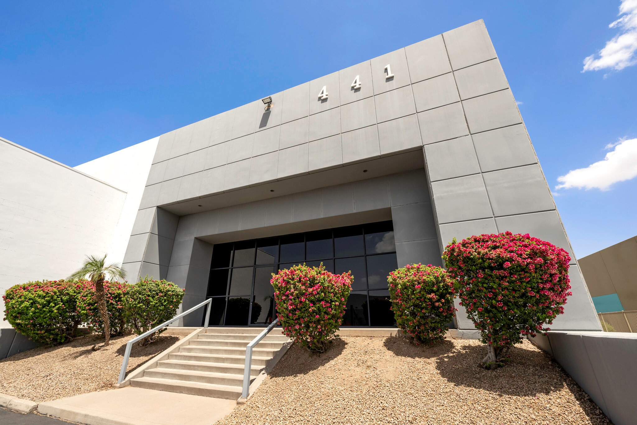 441 S 53rd Ave, Phoenix, AZ for lease Primary Photo- Image 1 of 6