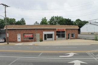 Plus de détails pour 6 Tulip Ave, Floral Park, NY - Bureau/Commerce de détail à louer