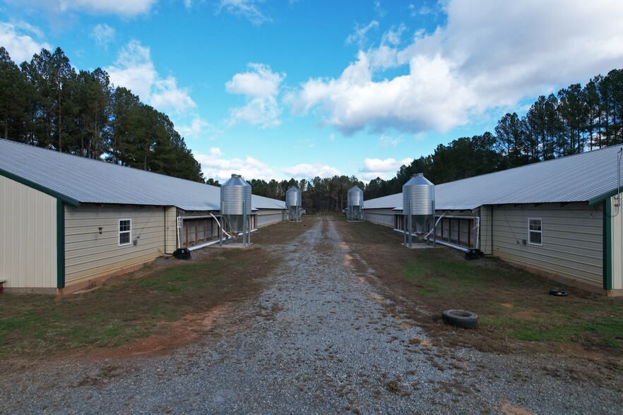 5519 Hudlow Rd, Union Mills, NC for sale - Building Photo - Image 3 of 27