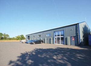 Unit 9 Maidstone Rd, Headcorn for lease Building Photo- Image 2 of 14