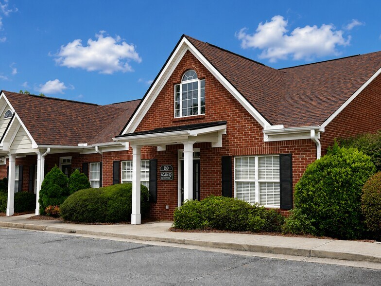 180 Prospect Pl, Alpharetta, GA à louer - Photo du bâtiment - Image 1 de 20