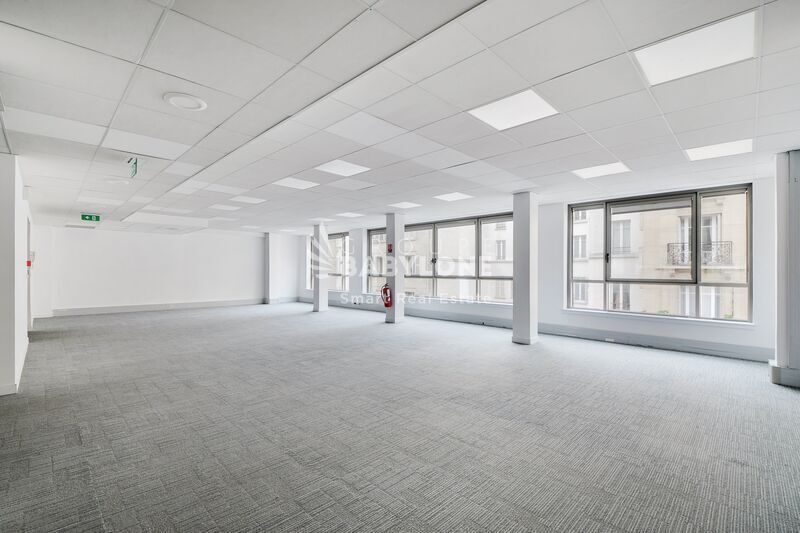 Bureau dans Neuilly-sur-Seine à louer Photo intérieure- Image 1 de 11