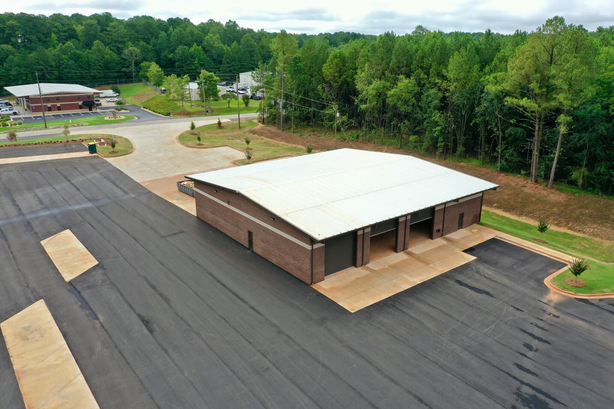 570 Steele dr, Hampton, GA à vendre Photo principale- Image 1 de 12