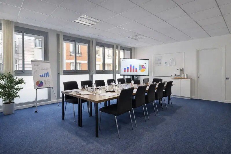 55 Rue De La Fédération, Paris for lease - Interior Photo - Image 2 of 7