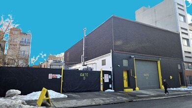242 Richardson St, Brooklyn, NY for lease Interior Photo- Image 1 of 12