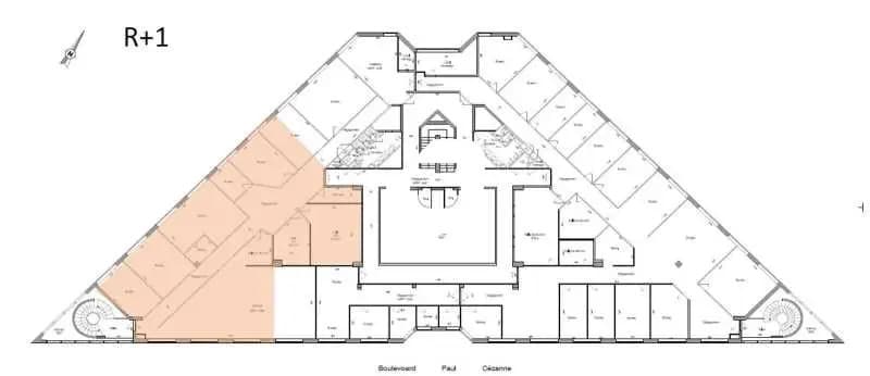 38 Boulevard Paul Cézanne, Guyancourt for lease Floor Plan- Image 1 of 4