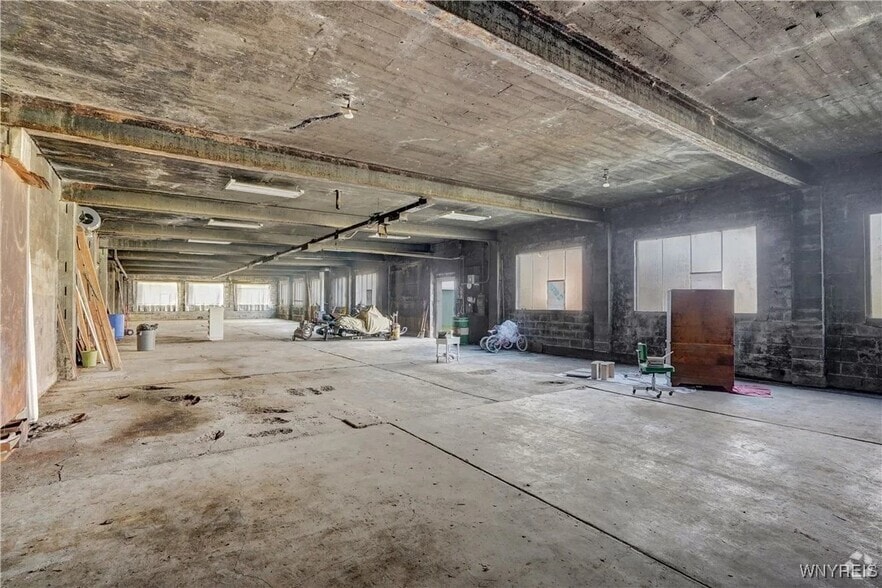 11725 Big Tree Rd, East Aurora, NY for sale - Building Photo - Image 2 of 9