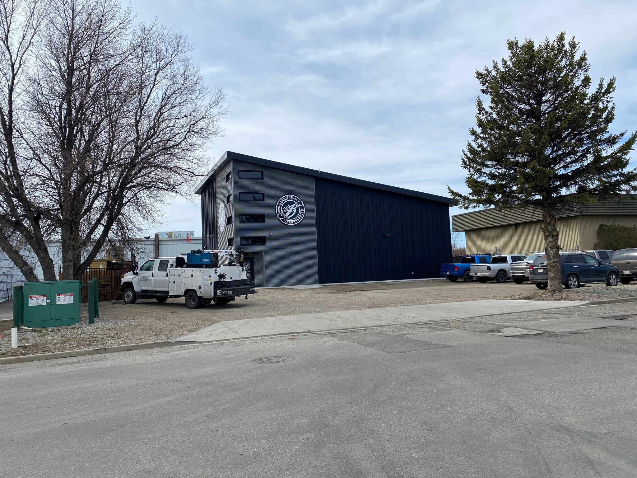 2850 12 Av N, Lethbridge, AB à vendre Photo du bâtiment- Image 1 de 1